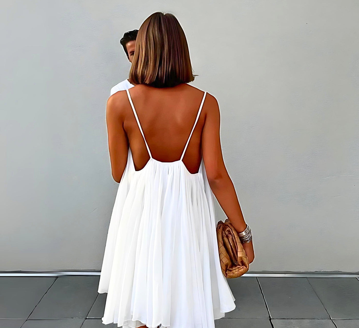 Mio™ | Vestido mini elegante con espalda descubierta