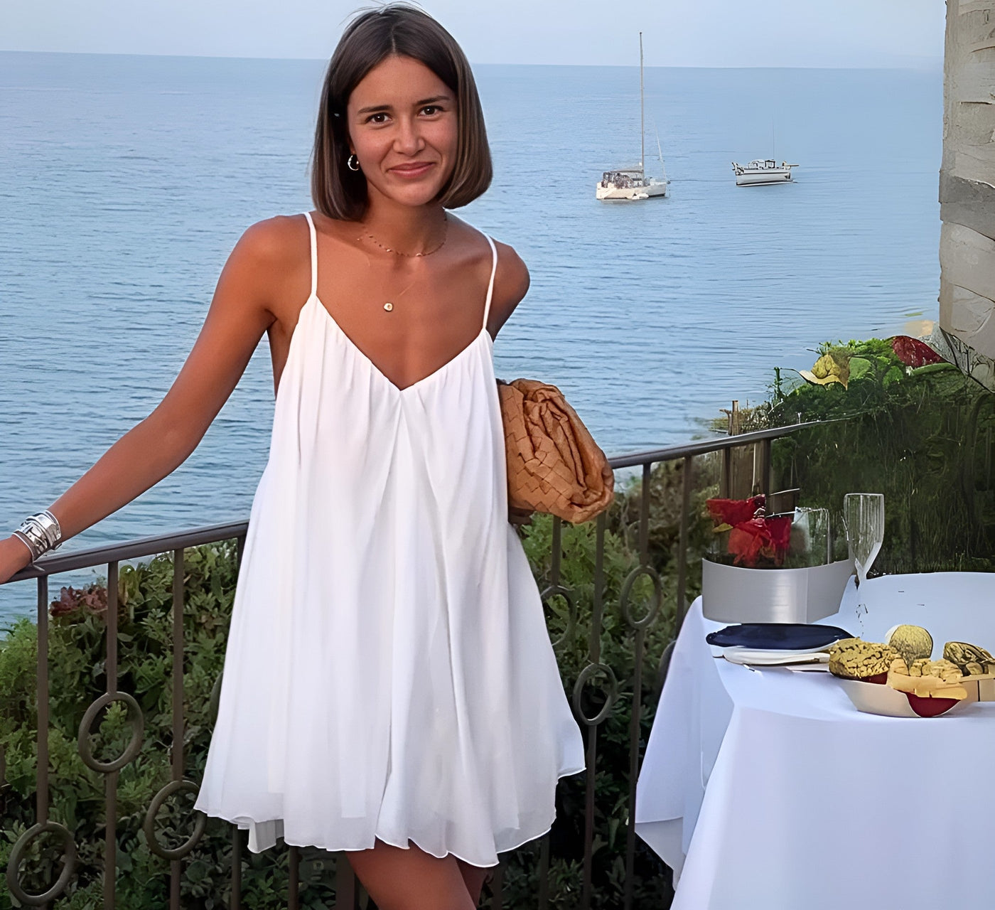 Mio™ | Vestido mini elegante con espalda descubierta