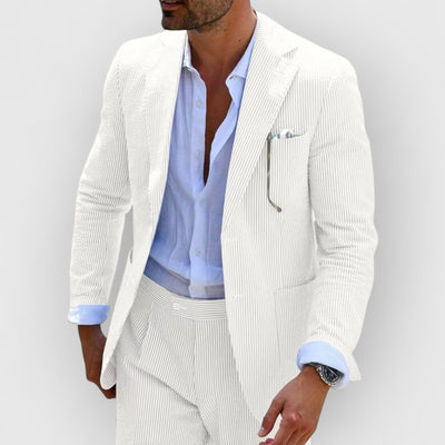 Traje de verano para hombre en rayas de seersucker con chaqueta y pantalones