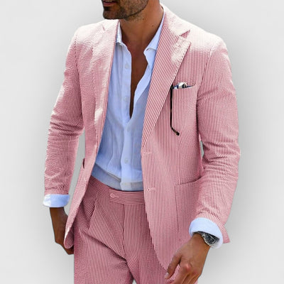Traje de verano para hombre en rayas de seersucker con chaqueta y pantalones